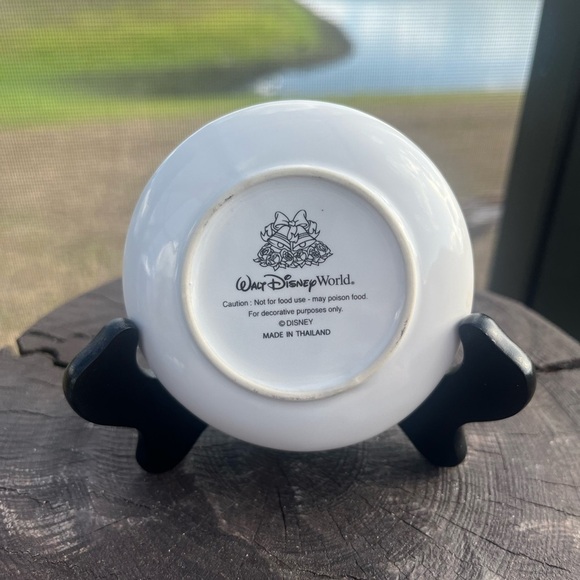 Walt Disney World Snow White Wedding Mini Plate - Picture 4 of 7